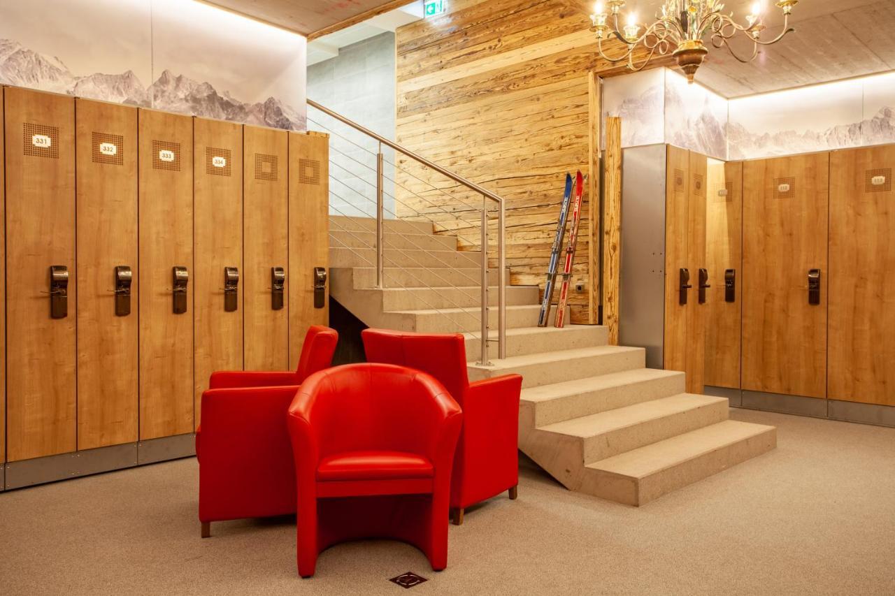 Hotel Olympia Ischgl Bagian luar foto