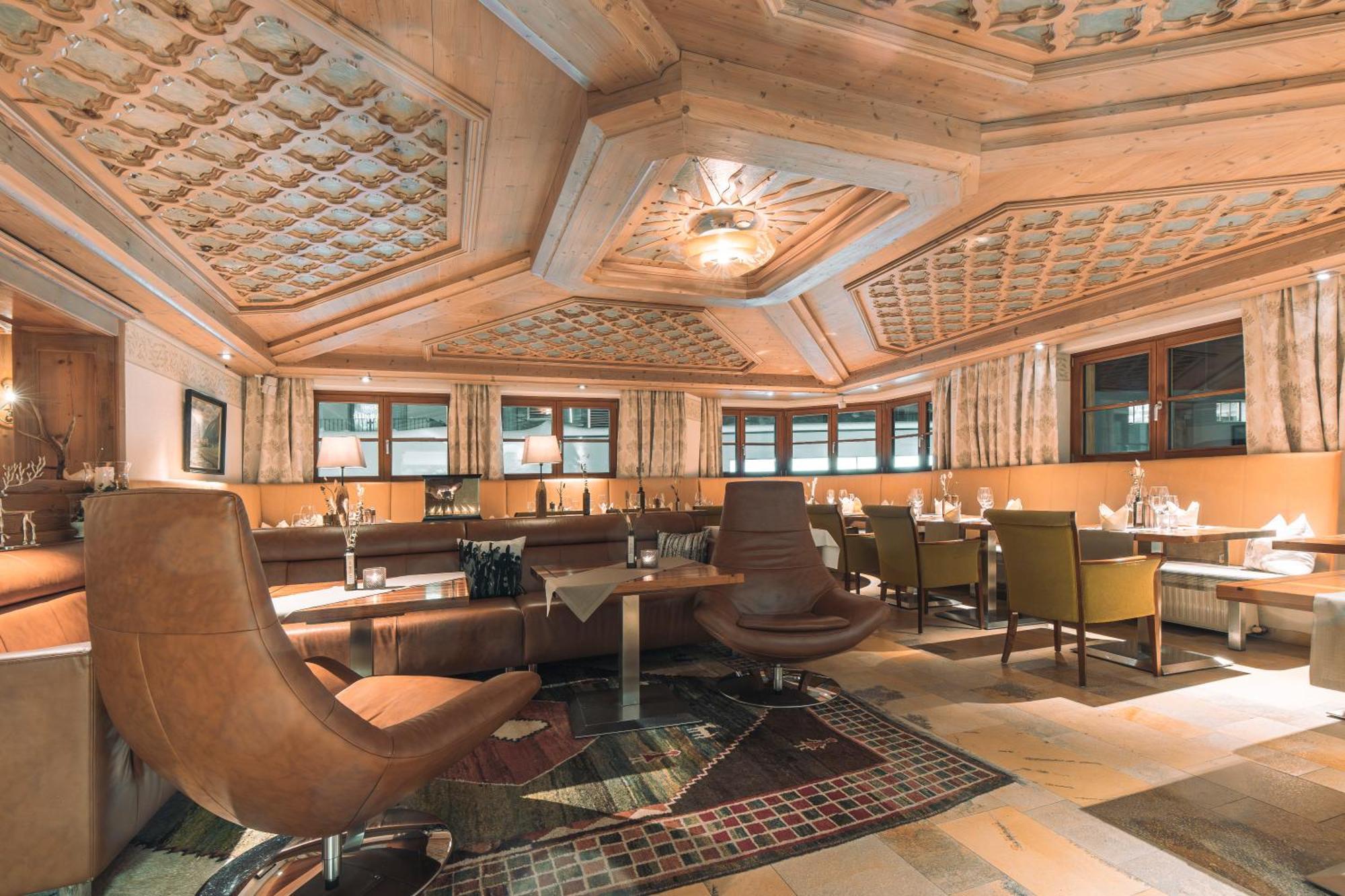 Hotel Olympia Ischgl Bagian luar foto