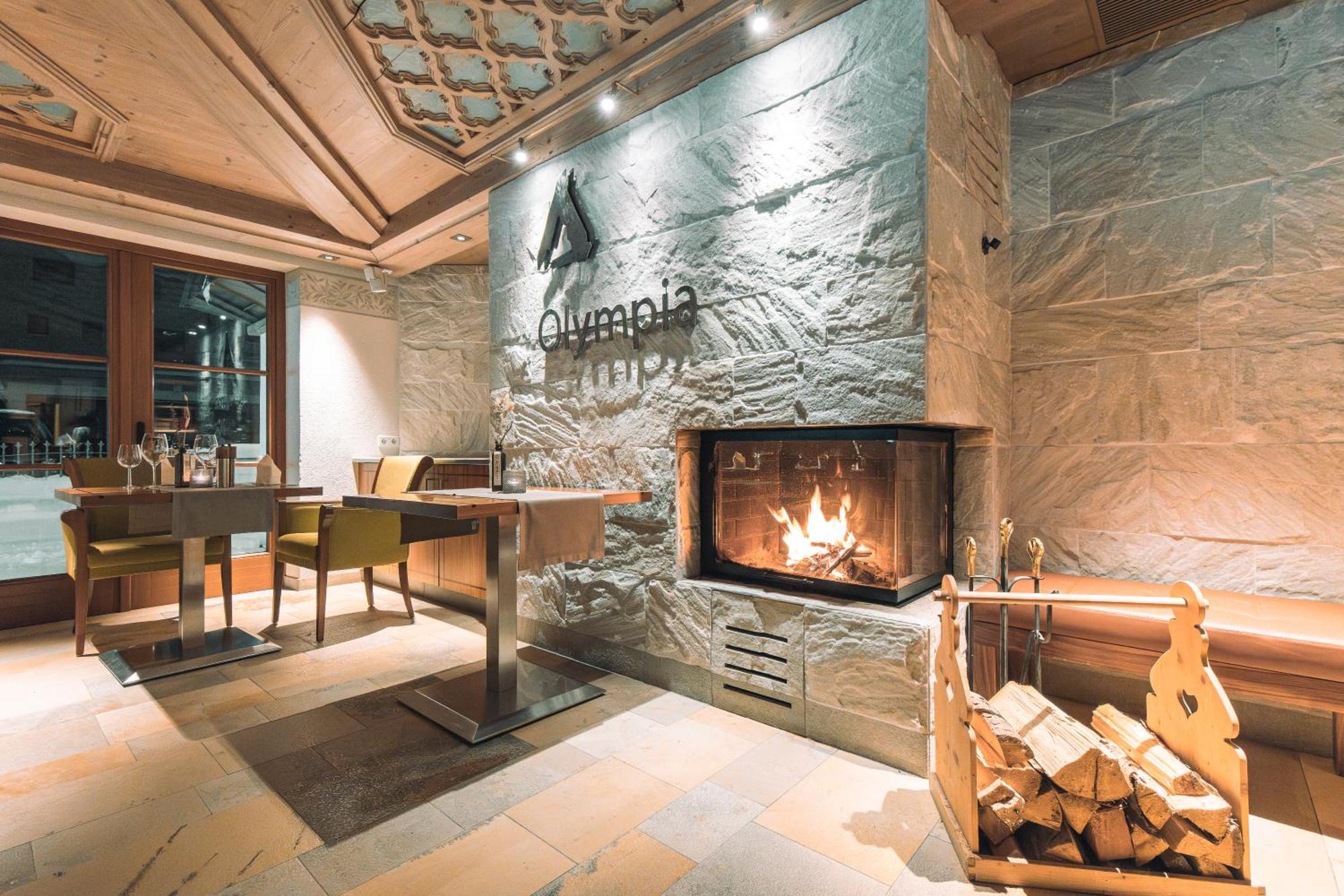 Hotel Olympia Ischgl Bagian luar foto