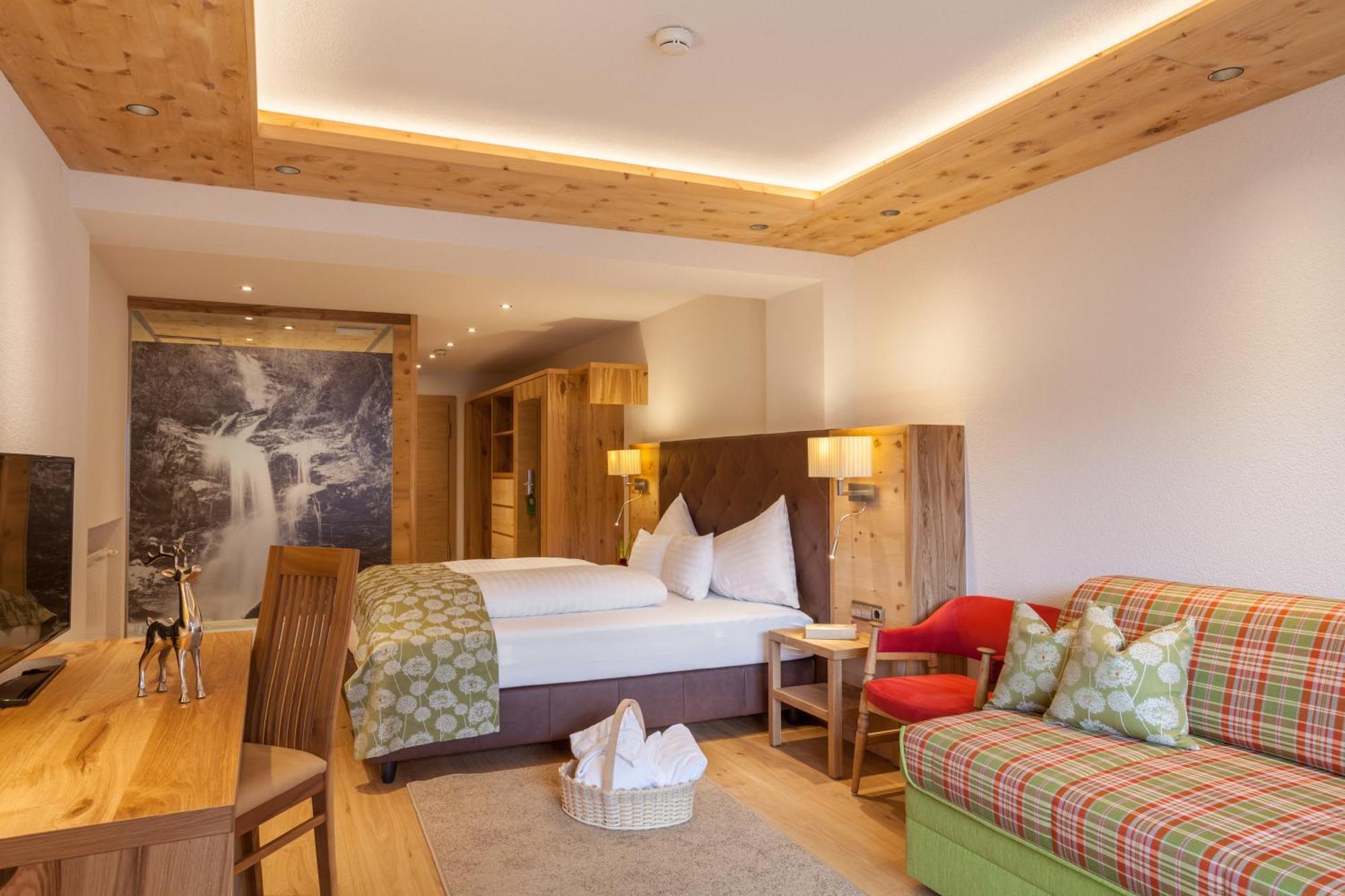 Hotel Olympia Ischgl Bagian luar foto